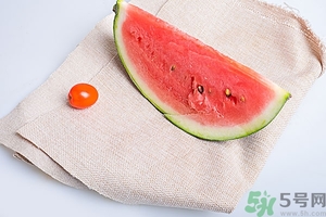 長(zhǎng)痱子擦什么好的最快？長(zhǎng)痱子了怎么辦？