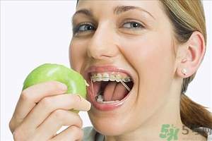 青少年牙齒松動(dòng)怎么辦？青少年怎么保護(hù)牙齒？