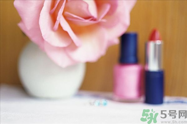 指甲油會致癌嗎？涂指甲油會得癌癥嗎？