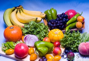 發(fā)燒能吃水蜜桃嗎？發(fā)燒吃水蜜桃好嗎？