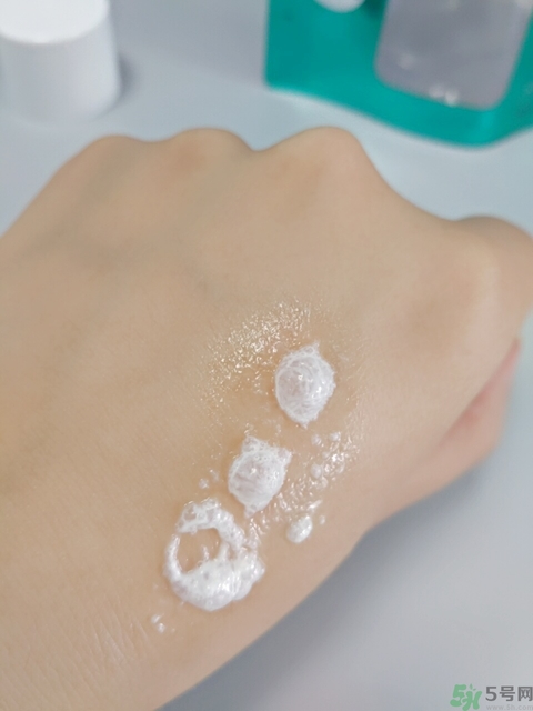 高絲fasio舒涼防曬噴霧怎么樣？fasio舒涼防曬噴霧好用嗎？