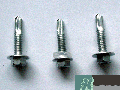 指甲油能補(bǔ)車漆嗎？怎么用指甲油補(bǔ)車漆？