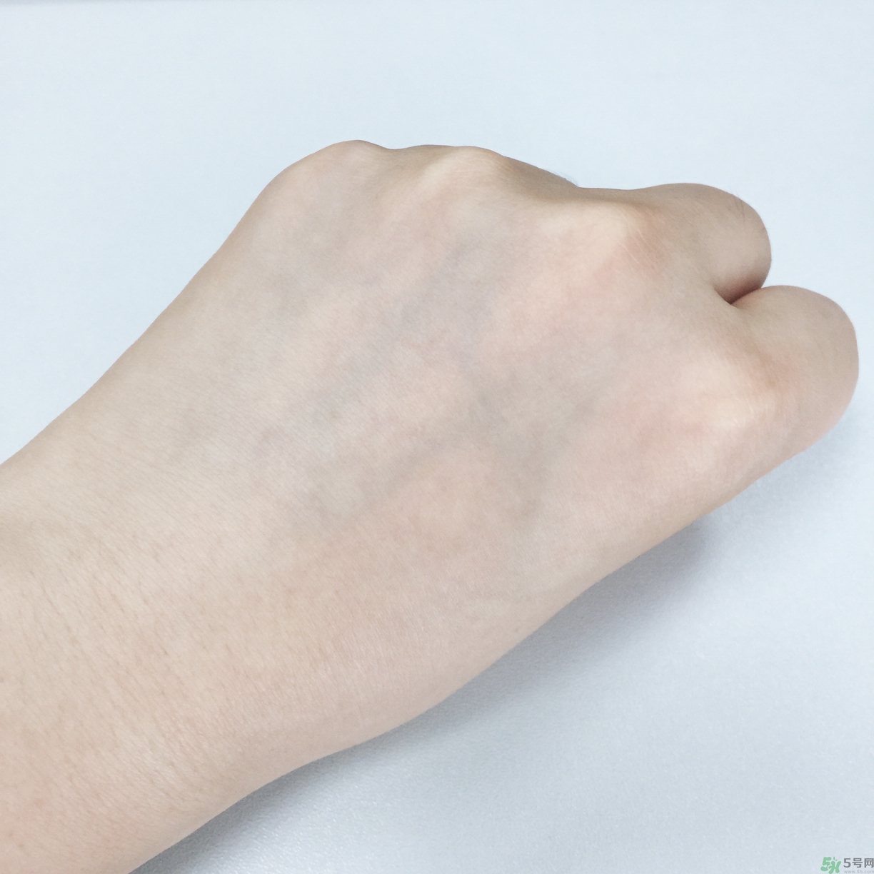 高絲fasio舒涼防曬噴霧怎么樣？fasio舒涼防曬噴霧好用嗎？