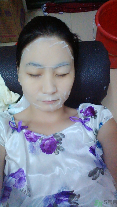 Neogence霓凈思杏仁酸面膜怎么樣？使用方法