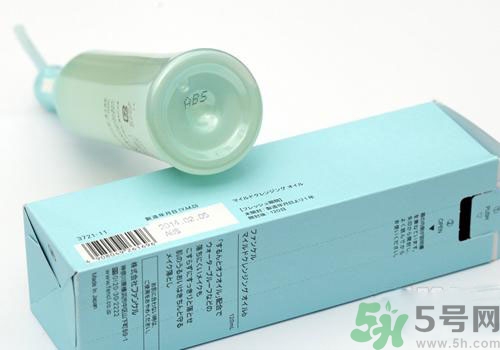 卸妝油怎么用？卸妝油的正確使用方法