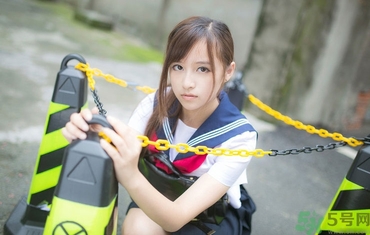 15歲月經(jīng)推遲二個月正常嗎？15歲兩個月沒來月經(jīng)是怎么回事？