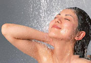 夏天洗澡水溫多少合適？夏天洗澡水溫多少比較好？