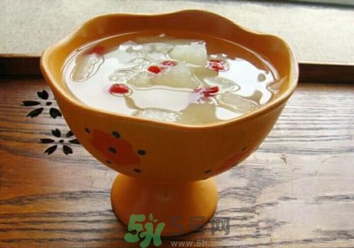 冰糖雪梨要去核嗎？燉冰糖雪梨要去核嗎？