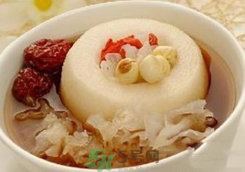 冰糖雪梨要去核嗎？燉冰糖雪梨要去核嗎？