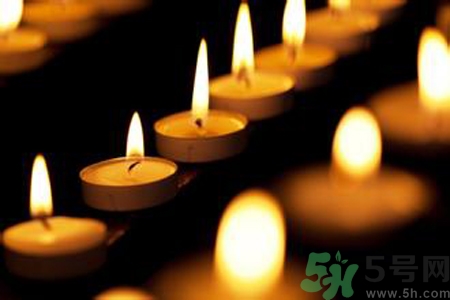 滴蠟對身體有傷害嗎？滴蠟是什么感覺？