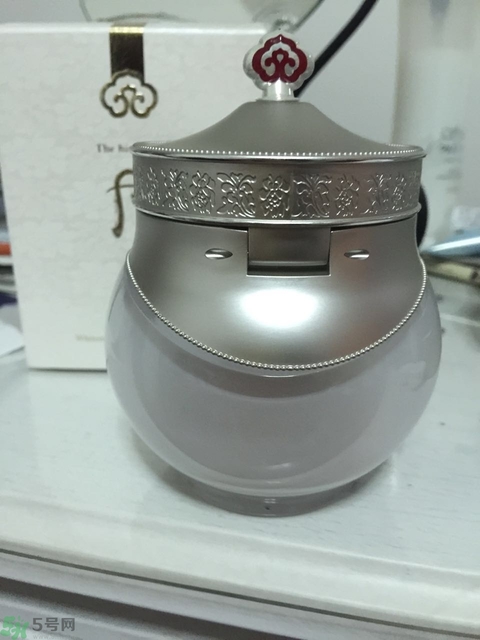 whoo后美白膏真假辨別對比圖 whoo后美白膏真假辨別對比圖