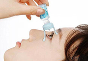 眼藥水一天滴多少次？眼藥水一次滴多少滴？