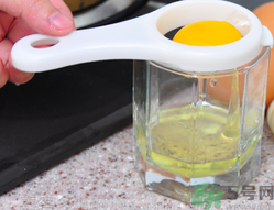 雞蛋清可以去眼袋嗎?雞蛋清能去除眼袋嗎? 雞蛋清可以去眼袋嗎?雞蛋清能去除眼袋嗎?