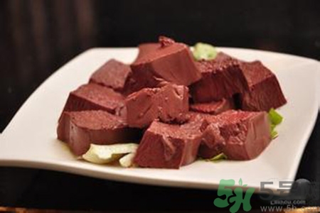 寶寶可以吃豬血嗎？寶寶多大可以吃豬血？