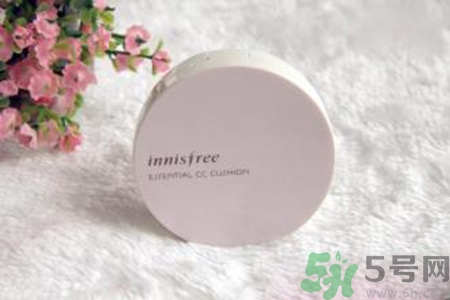 悅詩風(fēng)吟瑩潤調(diào)色氣墊隔離霜怎么用？悅詩風(fēng)吟瑩潤調(diào)色氣墊隔離霜使用方法