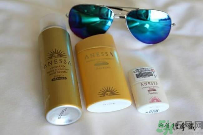 安耐曬噴霧和乳液哪個(gè)好？安耐曬噴霧和乳液區(qū)別