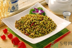 酸豆角炒什么好吃?酸豆角可以直接吃嗎 酸豆角炒什么好吃?酸豆角可以直接吃嗎