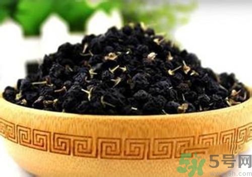 吃黑枸杞有什么好處？吃黑枸杞有什么壞處？
