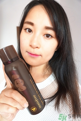 悅詩風(fēng)吟火山慕斯面膜怎么用？悅詩風(fēng)吟火山慕斯面膜使用方法