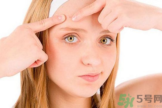 長(zhǎng)痘痘態(tài)吃紫菜嗎?吃紫菜會(huì)長(zhǎng)痘痘嗎 長(zhǎng)痘痘態(tài)吃紫菜嗎?吃紫菜會(huì)長(zhǎng)痘痘嗎