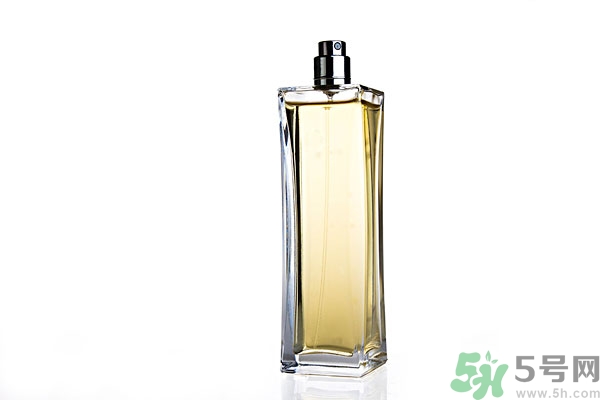 香水里面有麝香嗎？香水里面含有麝香有危害嗎？