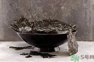 紫菜會(huì)發(fā)霉嗎？吃紫菜有什么好處和壞處？
