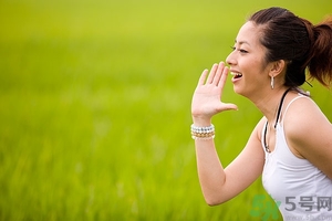 15歲女生白帶多正常嗎？15歲女生白帶異常怎么辦？