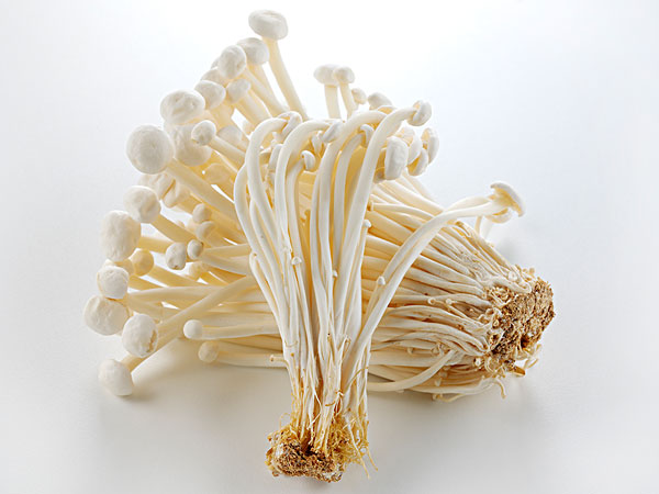 金針菇變黃了還能吃嗎？金針菇放久了黃了可以吃嗎？