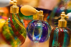 香水會(huì)爆炸嗎？車載香水會(huì)爆炸嗎？