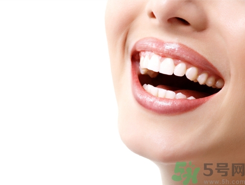 口腔潰瘍能喝酒嗎?口腔潰瘍喝酒會怎么樣 口腔潰瘍能喝酒嗎?口腔潰瘍喝酒會怎么樣