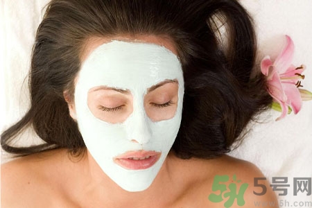 敷完面膜需要洗臉嗎？敷完面膜必須需要洗臉嗎？
