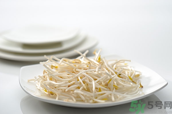 吃豆芽有什么好處？豆芽和牛肉能一起吃嗎？