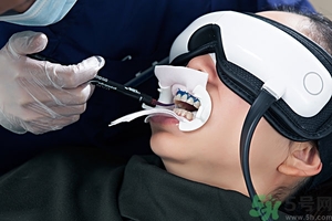 嚴(yán)重口腔潰瘍怎么快速好的快？嚴(yán)重口腔潰瘍能抽煙嗎？