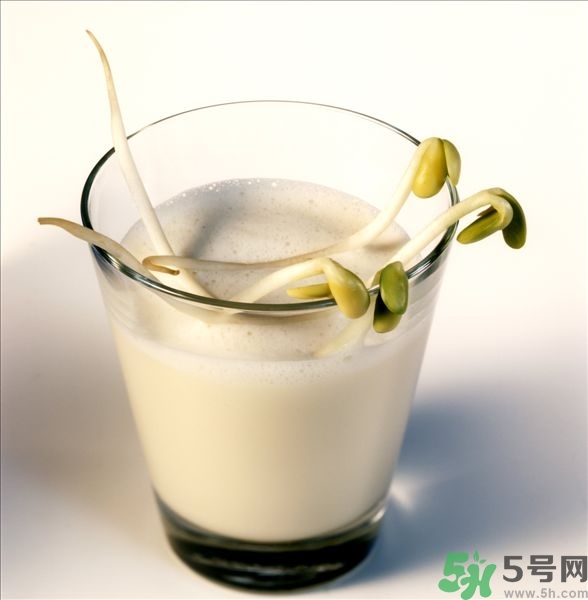 黃豆芽能涼拌嗎？涼拌黃豆芽的家常做法