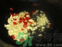 榨菜和木耳可以一起吃嗎?榨菜和木耳怎么炒 榨菜和木耳可以一起吃嗎?榨菜和木耳怎么炒