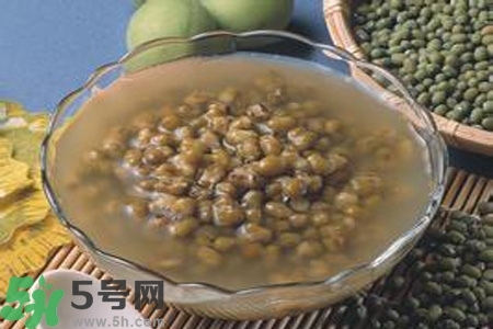 夏天喝綠豆湯好嗎？夏天喝綠豆湯好不好？