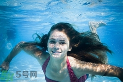 游泳之后吃什么好?游完泳吃什么不發(fā)胖 游泳之后吃什么好?游完泳吃什么不發(fā)胖