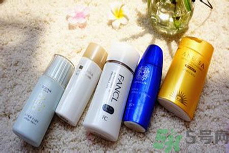 安耐曬適合什么膚質(zhì)？安耐曬防曬霜適合敏感肌膚嗎？