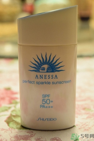 安耐曬和碧柔哪個好？安耐曬防曬霜和碧柔防曬霜哪個好？