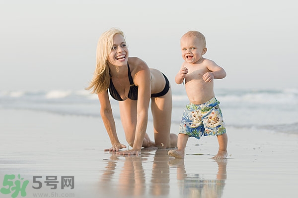 游泳對嬰兒有什么好處？游泳對寶寶有什么好處？