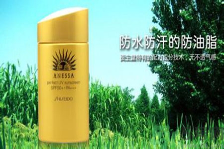 安耐曬和水寶寶哪個(gè)好？安耐曬防曬霜和水寶寶哪個(gè)好？