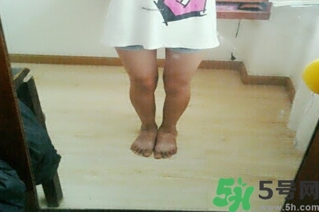 腿曬黑了怎么白回來(lái)？腿曬黑了怎么辦？