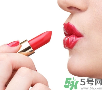 口紅哪個(gè)牌子好？口紅怎么涂好看？