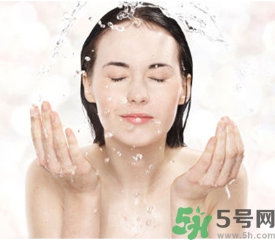 混合性皮膚用什么洗面奶?混合性皮膚怎么護理? 混合性皮膚用什么洗面奶?混合性皮膚怎么護理?