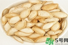 吃南瓜子的好處？吃南瓜子的壞處？