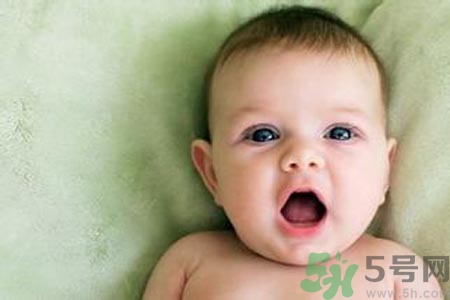 寶寶口腔潰瘍怎么辦？治療寶寶口腔潰瘍方法有什么？