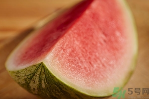 西瓜肉有幾種顏色？西瓜瓤有幾種顏色？