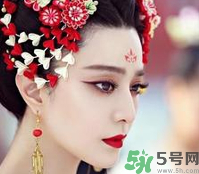 丹鳳眼是什么樣的？丹鳳眼怎么化妝好看？