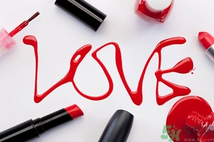 口紅吃飯的時(shí)候怎么辦？口紅吃飯需要擦掉嗎？