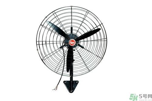 吹空調(diào)咳嗽怎么辦？吹空調(diào)好還是吹電扇好？